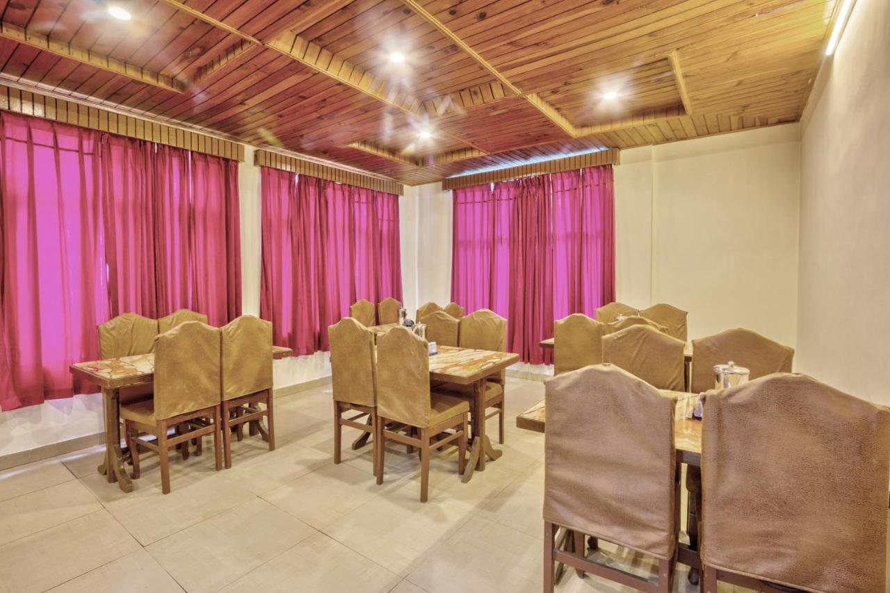 Hotel Royal The Mall Manali H.P. Esterno foto